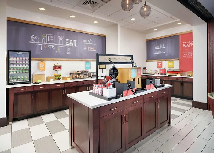 Hampton Inn & Suites Chattanooga/Hamilton Place