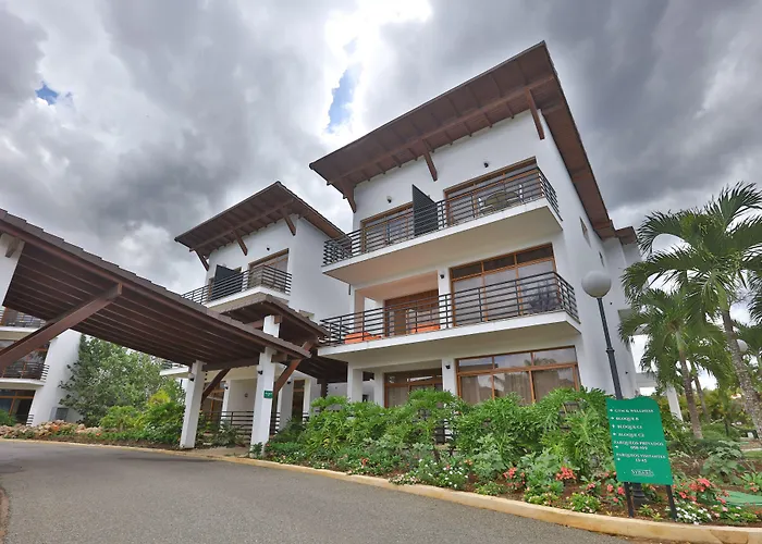 Sybaris Suites & Residences