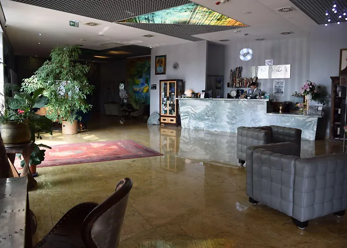 Hotel Lenart