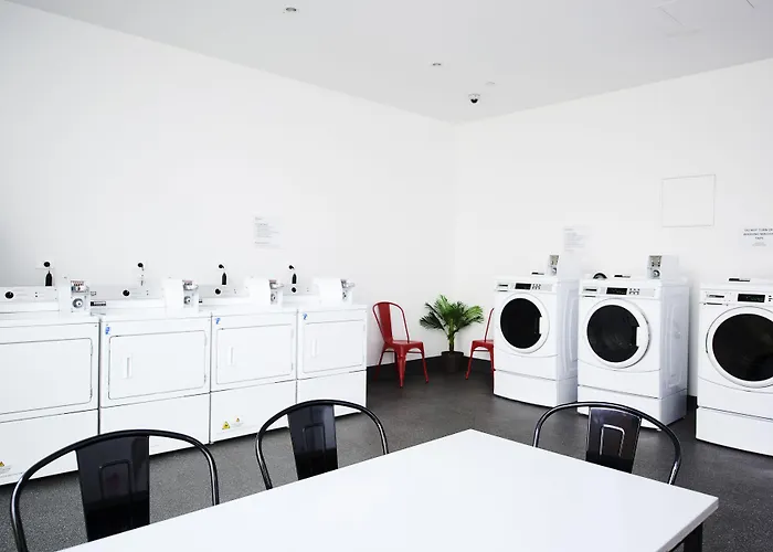 Essence Hotel Carlton