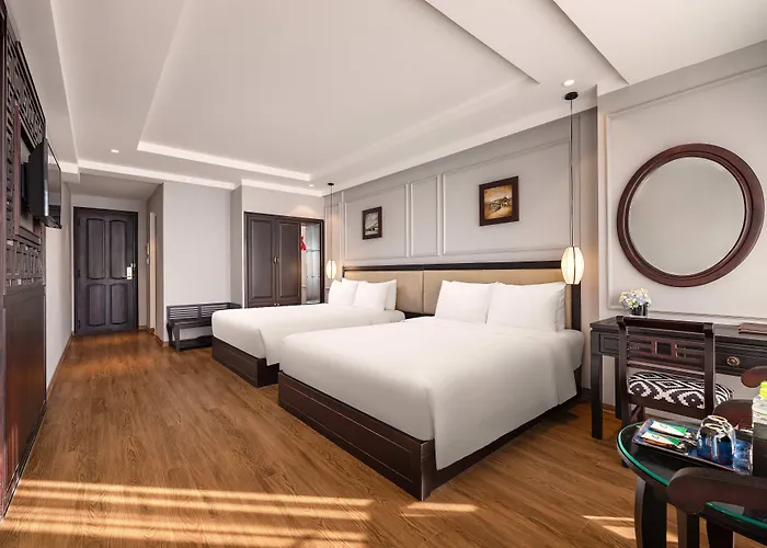 Royal Hotel