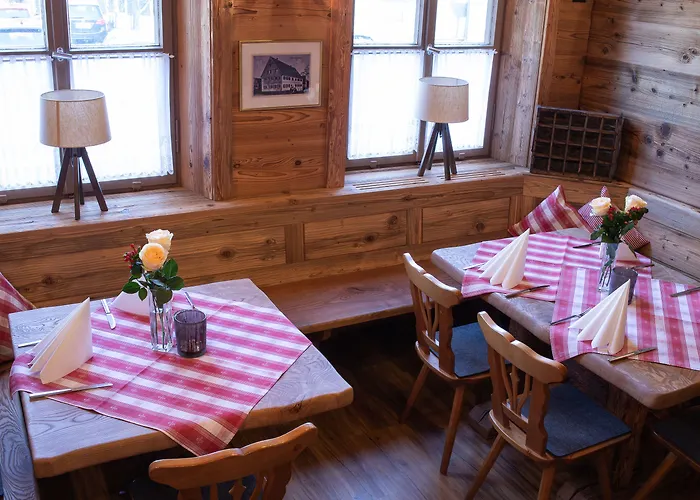 Hotel Gasthof zum Hirsch