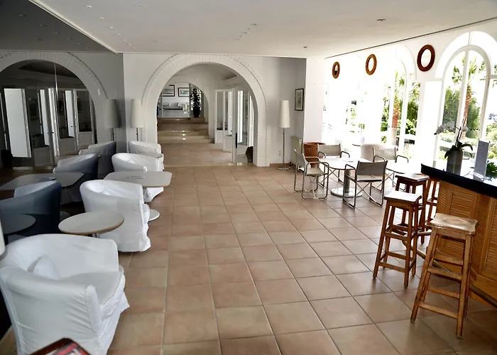 Auberge De La Calanque