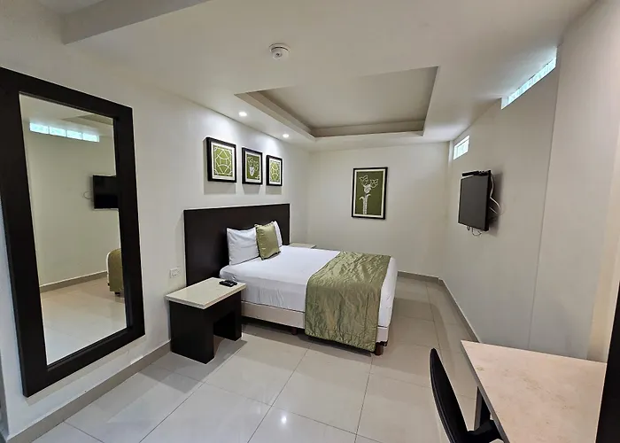 Hotel Maria Elena