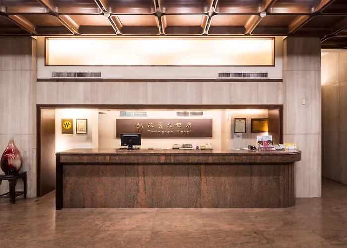 Twinstar Hotel