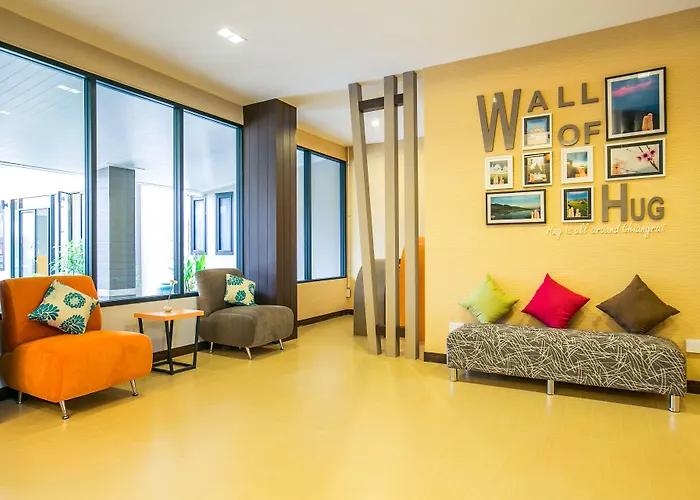 De Hug Hotel & Residence