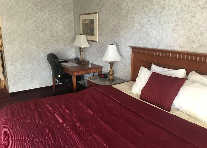 Best Western Plus Portsmouth Hotel&Suites