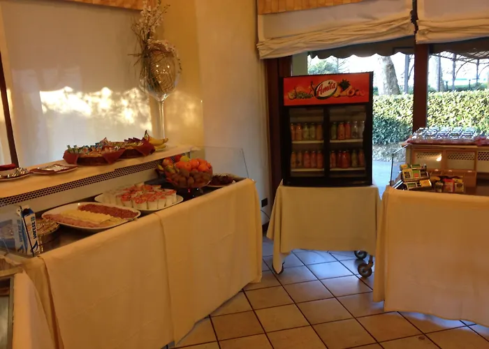 Hotel Ristorante Vecchia Riva