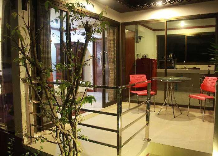 Chaweng Noi Resort