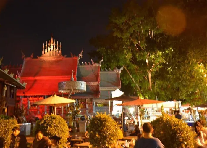 Tri Yaan Na Ros Colonial House