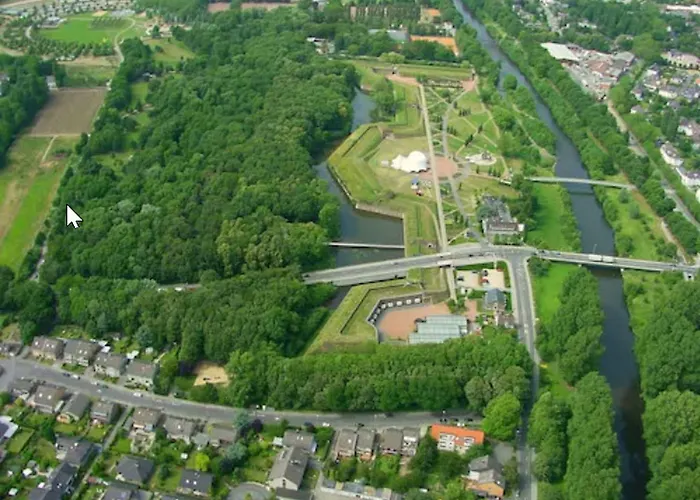 JUFA Hotel im Brückenkopfpark - Jülich