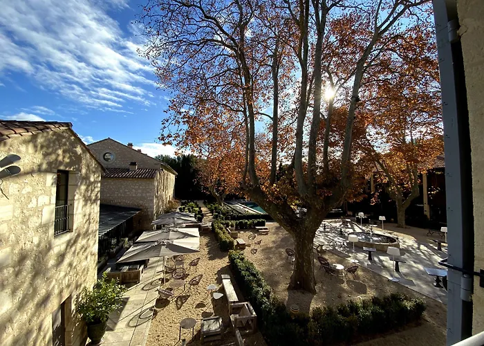 Domaine De Manville