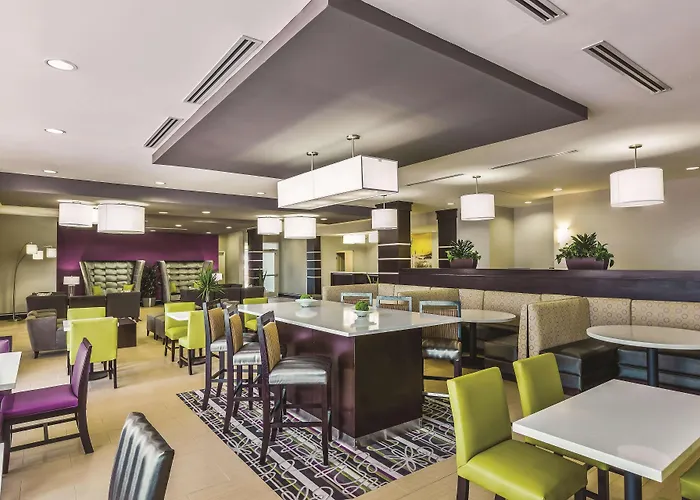 La Quinta By Wyndham Rockport - Fulton