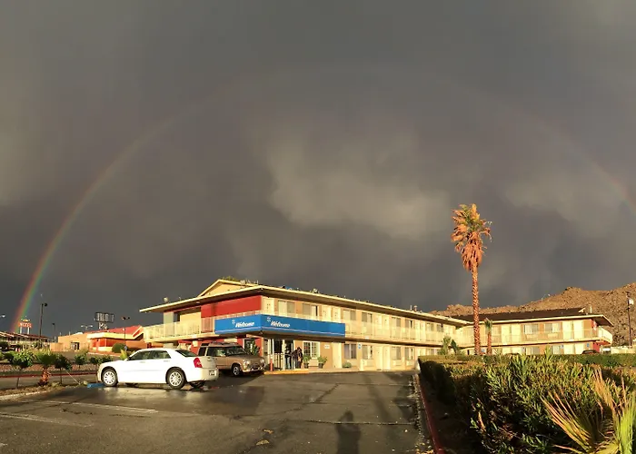 Hilltop Inn & Suites Victorville