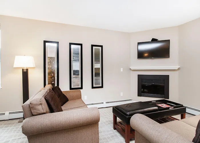 Canterra Suites Hotel