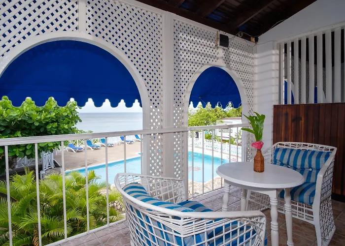 Hibiscus Lodge Hotel