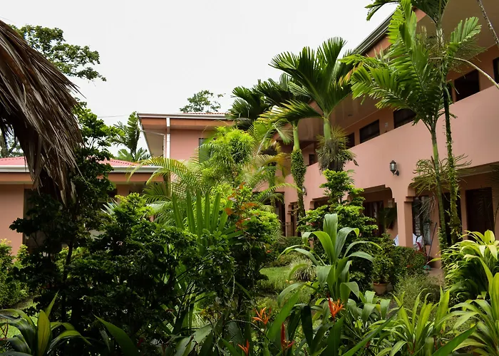 Hotel La Choza Inn