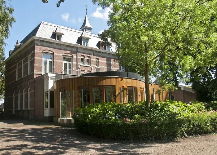 Hotel De Villa