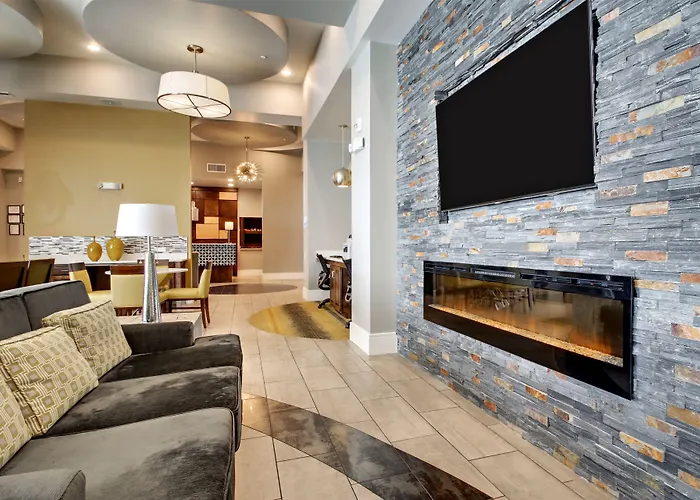 Holiday Inn Express & Suites Albany