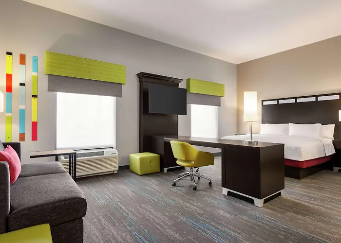 Hampton Inn & Suites York South
