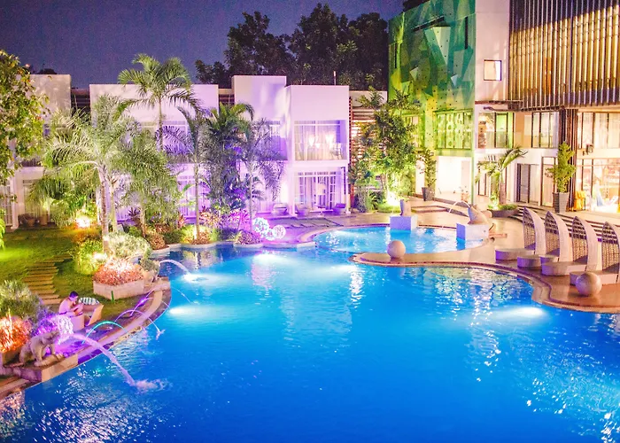 Aziza Paradise Hotel