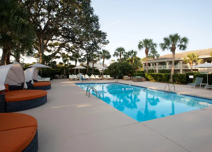 Beachview Club Hotel