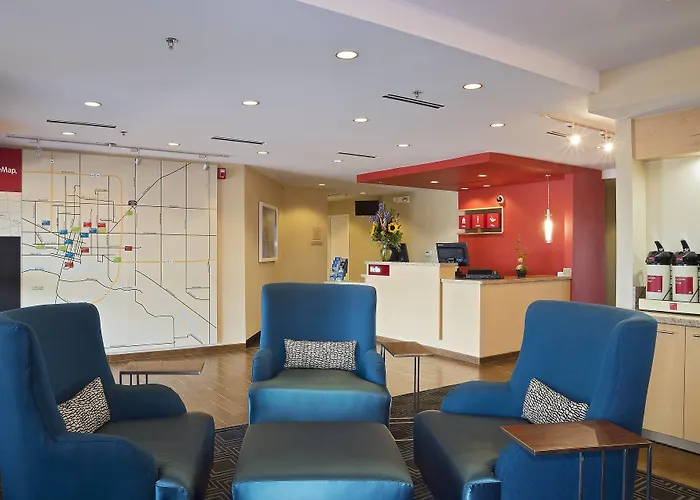 Towneplace Suites By Marriott Garden City