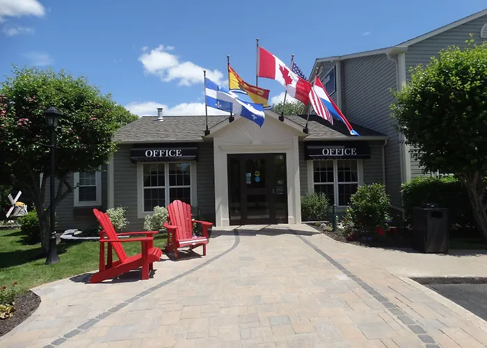 Amsterdam Inn & Suites Sussex, An Ascend Collection Hotel