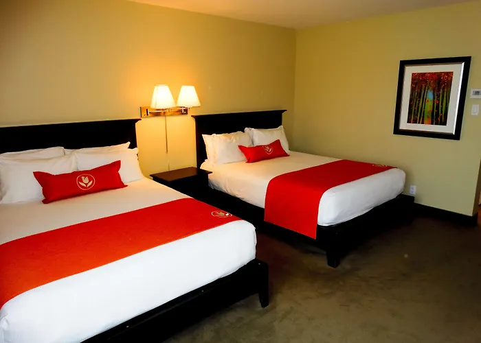 Amsterdam Inn & Suites Sussex, An Ascend Collection Hotel