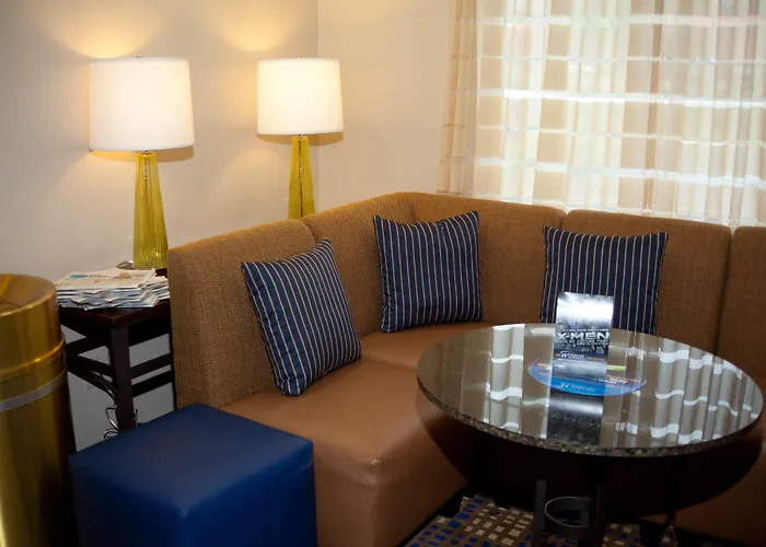 Baymont By Wyndham Erie