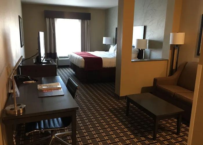 Comfort Suites Uniontown