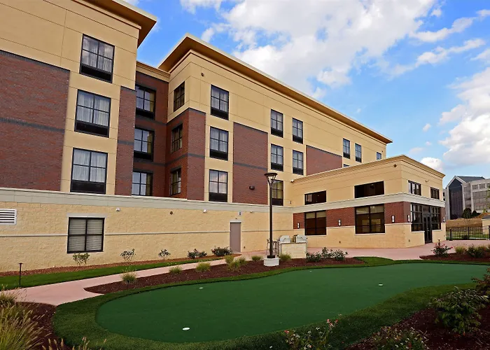 Homewood Suites By Hilton Cincinnati/Mason