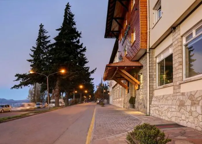 Hotel Tres Reyes