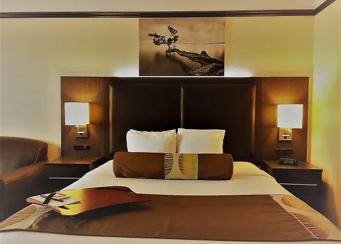 L'Escale Hotel Suites