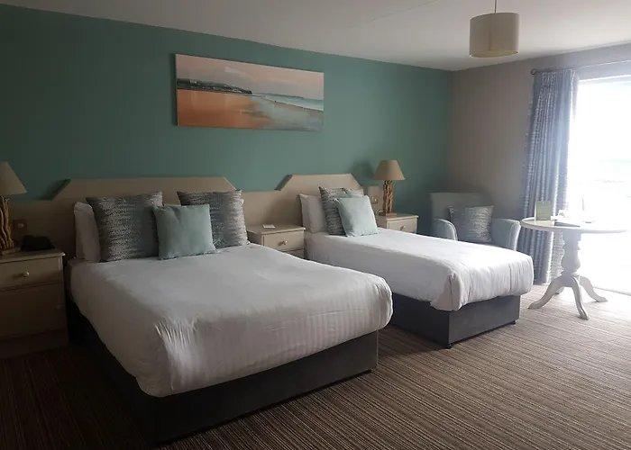 Causeway Hotel