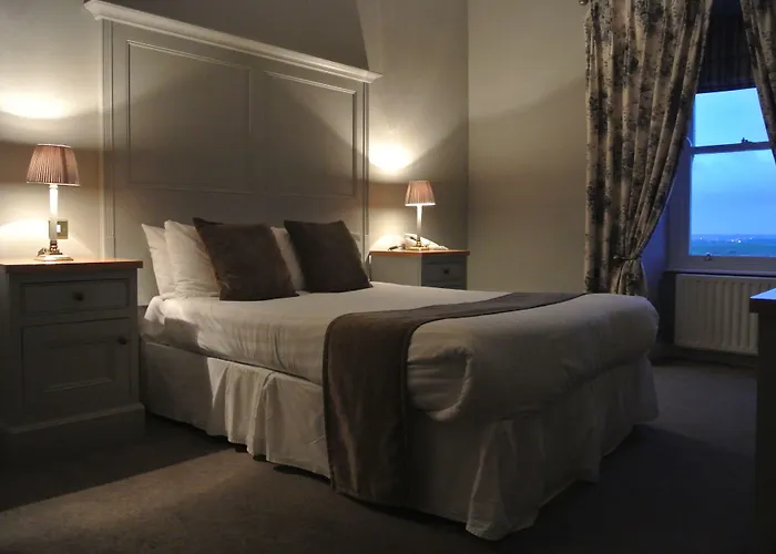 Causeway Hotel