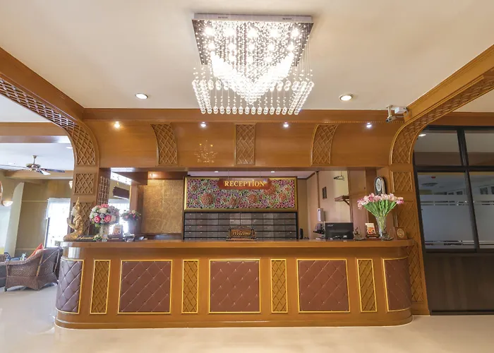 Sabai Inn Nearby Central Marina