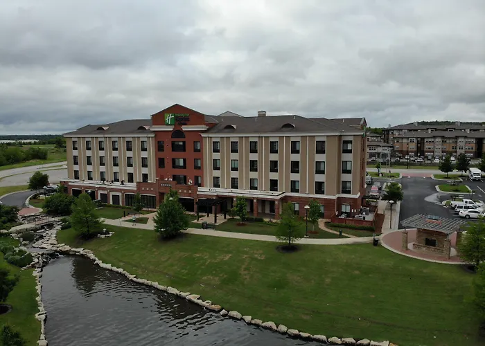 Holiday Inn Express & Suites Glenpool By Ihg
