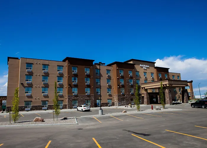 Best Western Plus Service Inn & Suites
