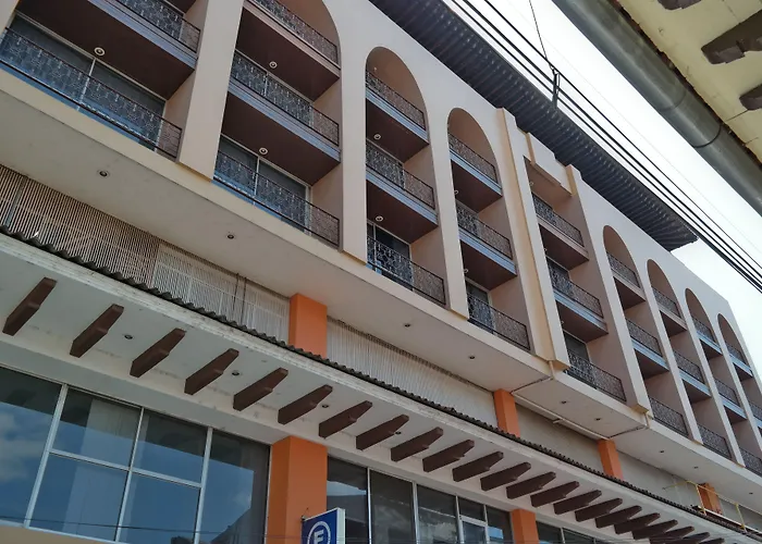 Plaza Uruapan Hotel