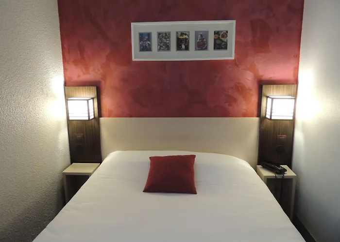Hotel Novella Confort, Nantes Est