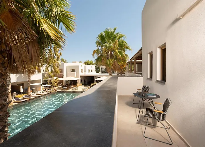 Radisson Blu Zaffron Resort, Santorini (Adults Only)