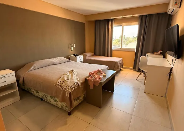 Hotel Alvarado Suites
