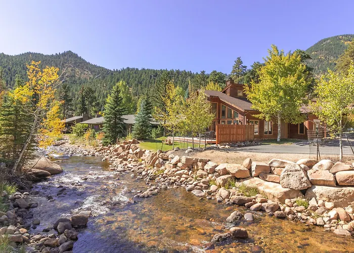 Woodlands On Fall River Estes Park