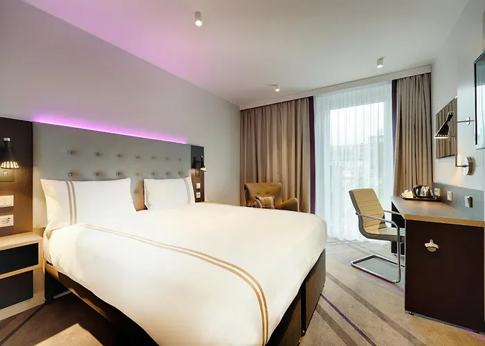Premier Inn Hamburg City Klostertor