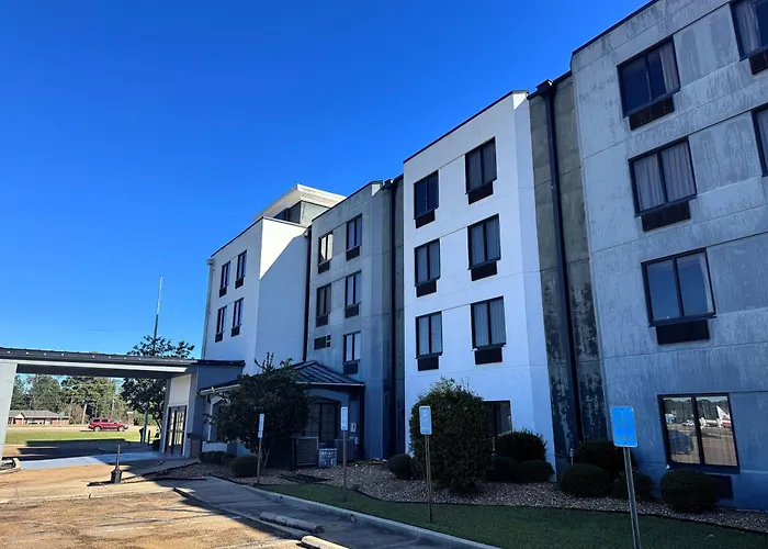 Travelodge By Wyndham Flowood