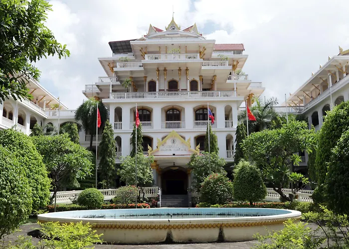 Champa Palace Hotel