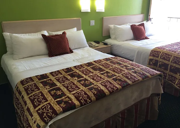 California Inn Hotel And Suites Adelanto Us 395