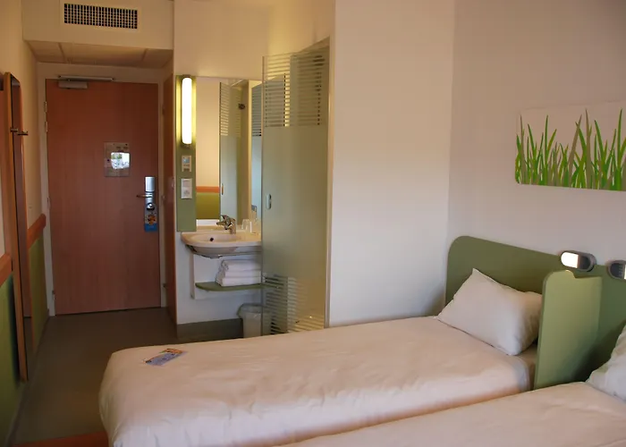Ibis Budget Roanne Hotel