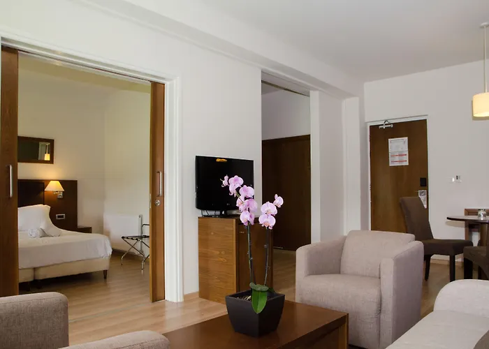 Rodon Hotel And Resort